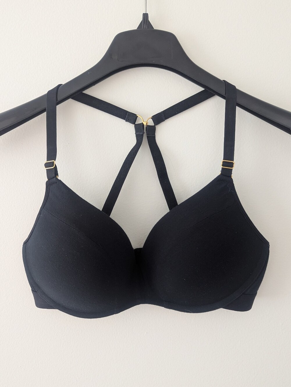 Lovely T Shirt Bra Size 38B Black